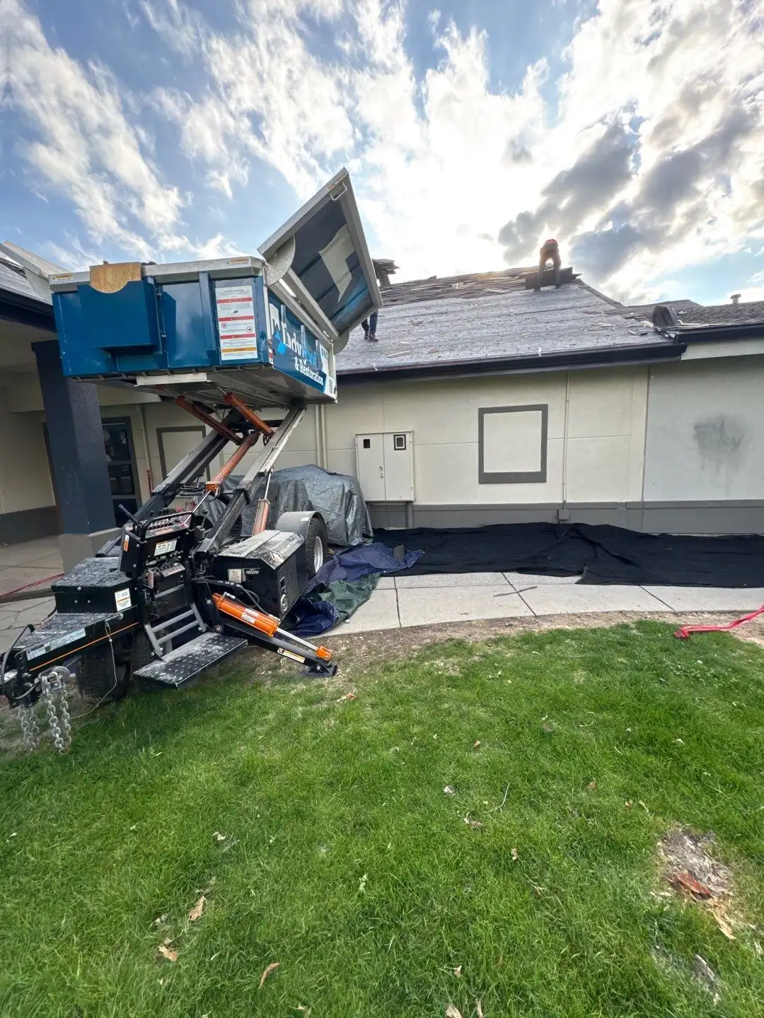What Is EPDM Roofing? A Otterbein Guide to Rubber Roofs and How They Last